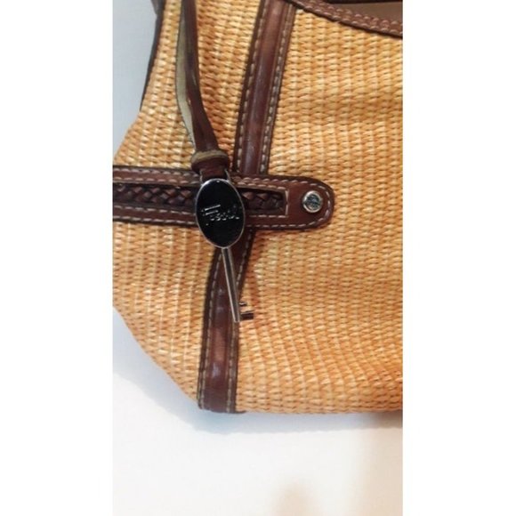 Fossil straw basket weave purse w/pocket - Picture 2 of 5